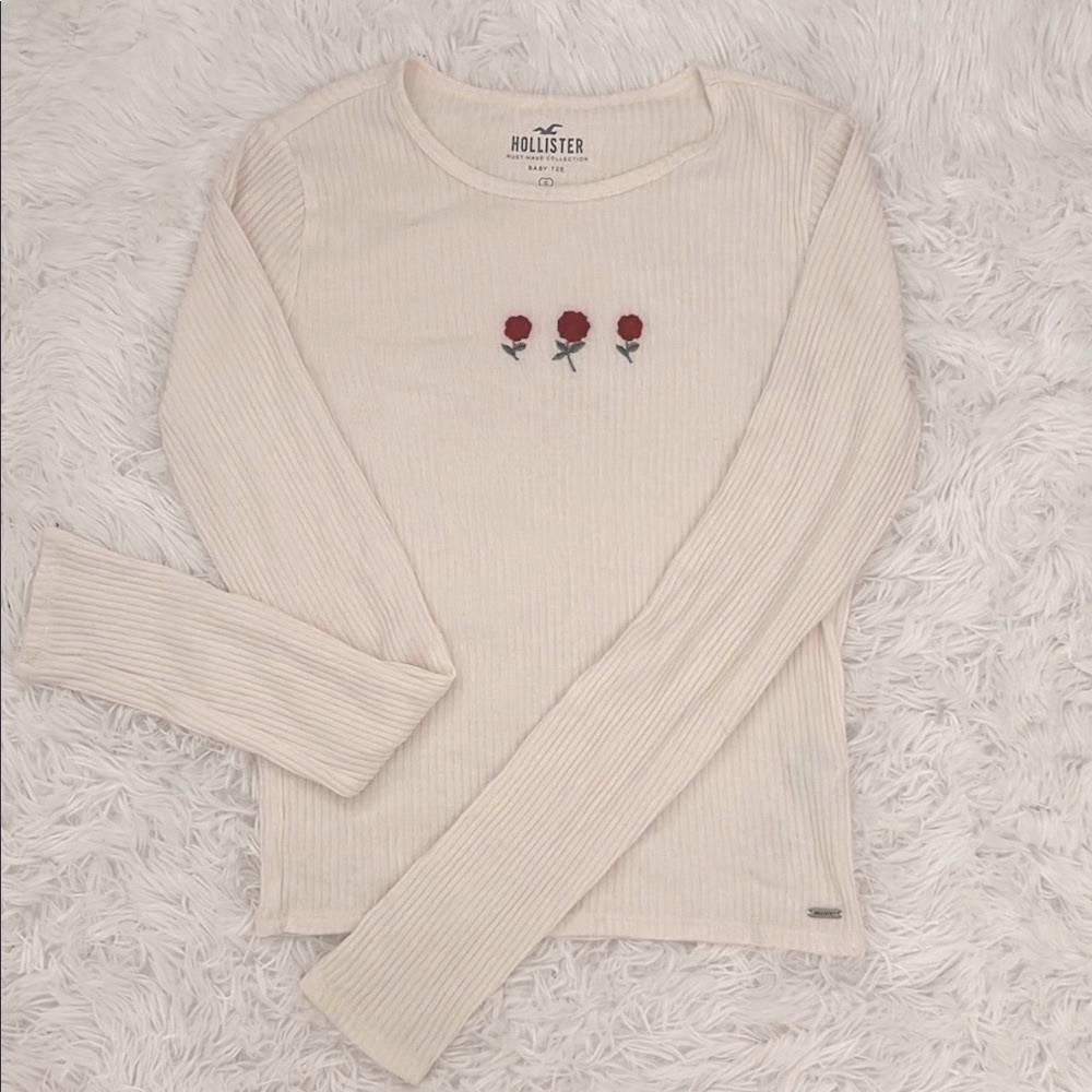 Hollister Cream Soft Rose Top